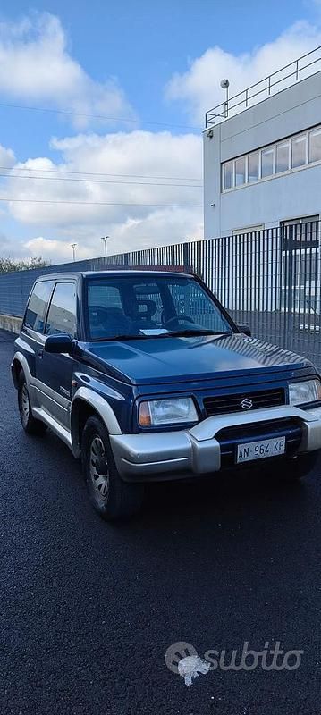 Usata Suzuki Vitara 1997 Blu Station wagon