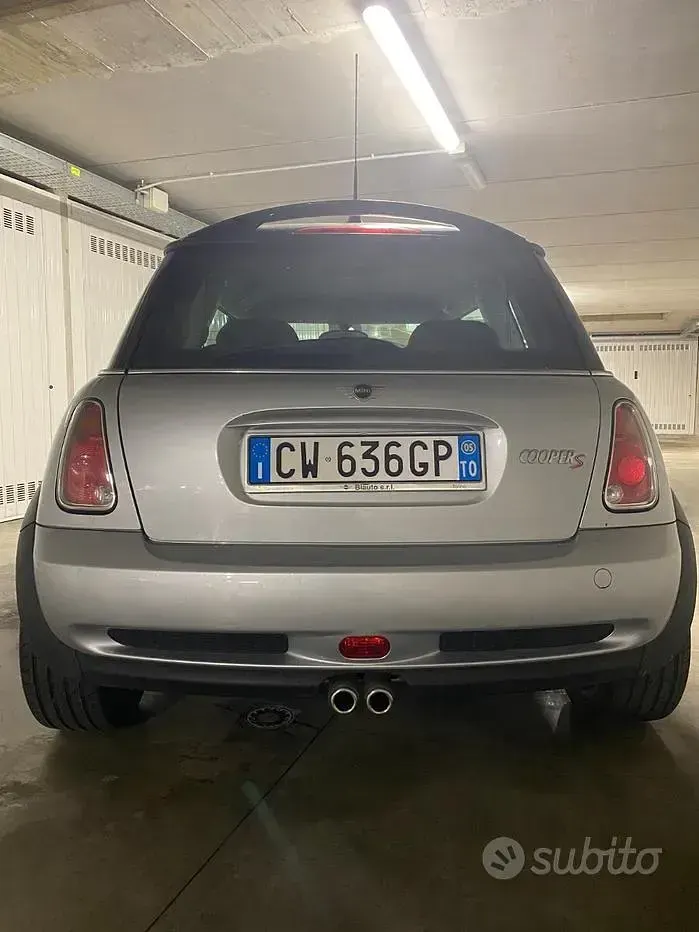 Usata Mini Cooper S 170 CV (125 kW) 2005 Argento Utilitaria