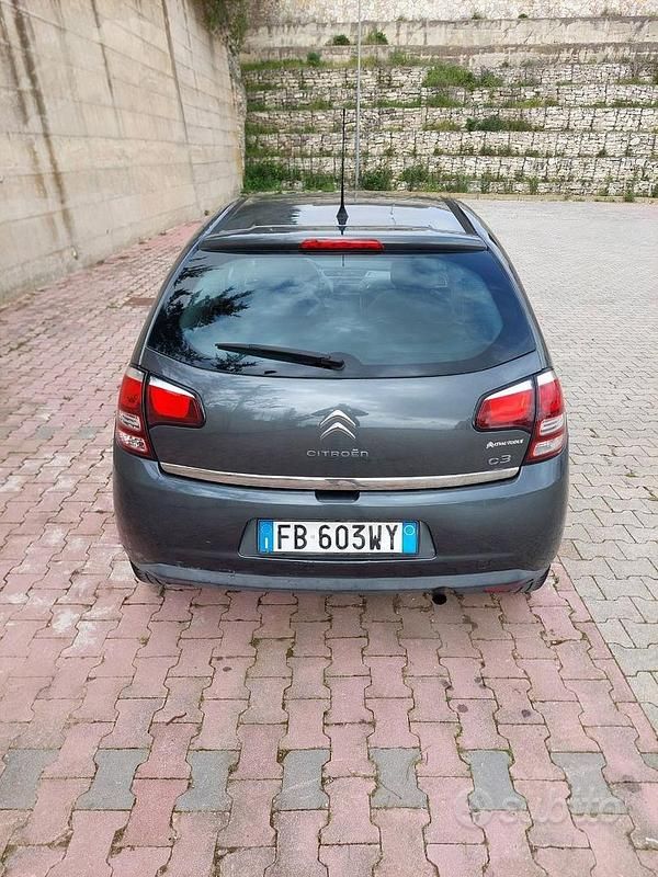 Usata Citroën C3 82 CV (60 kW) 2016 Berlina