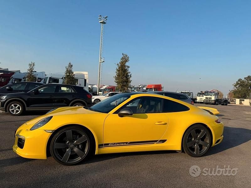 Usata Porsche 911 Carrera T 370 CV (272 kW) 2018 Giallo Coupé