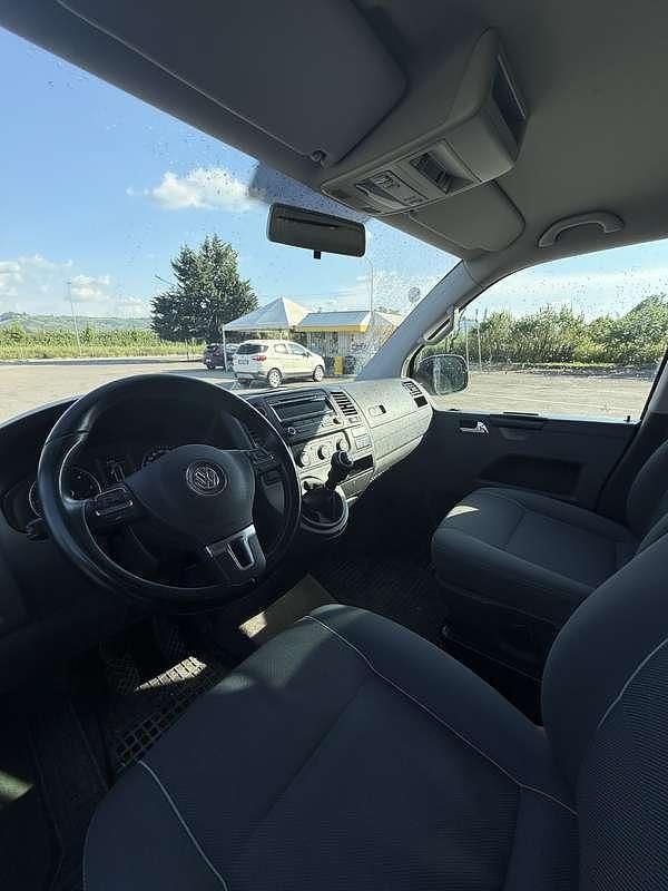 Usata VW Multivan Comfortline 140 CV (102 kW) 2011 Furgone