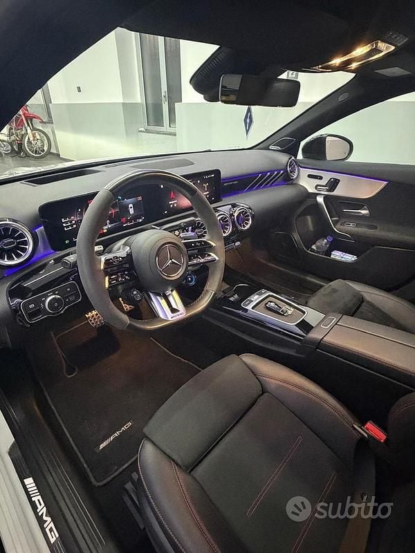 Usata Mercedes A45 AMG 421 CV (309 kW) 2023 Berlina