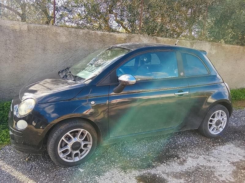 Begagnad Fiat 500 75 HK (55 kW) 2011 Svart Halvkombi