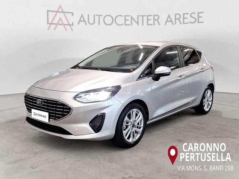 Grigio Usata 2022 Ford Fiesta Titanium Berlina | 12.800 € (Buon prezzo) - Immagine 1/4