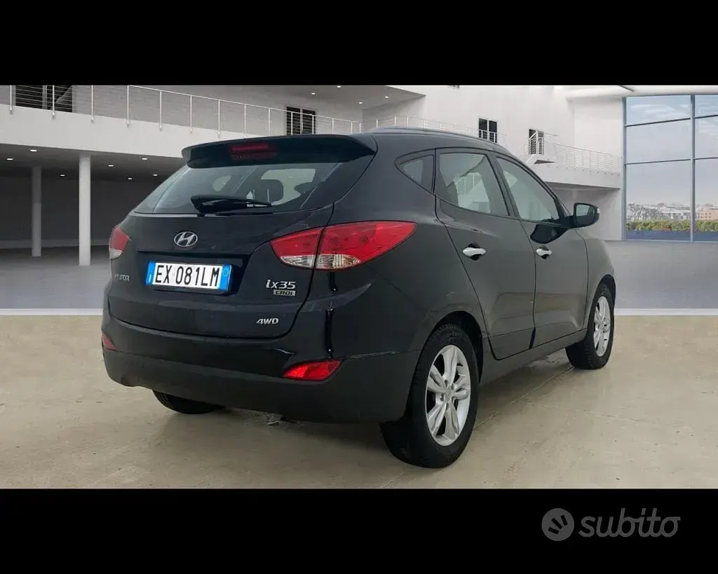 Usata Hyundai ix35 Comfort 136 CV (100 kW) 2014 Nero metallizzato SUV