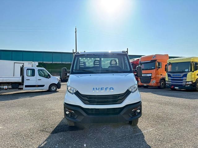 Usata Iveco Daily 2023 Bianco