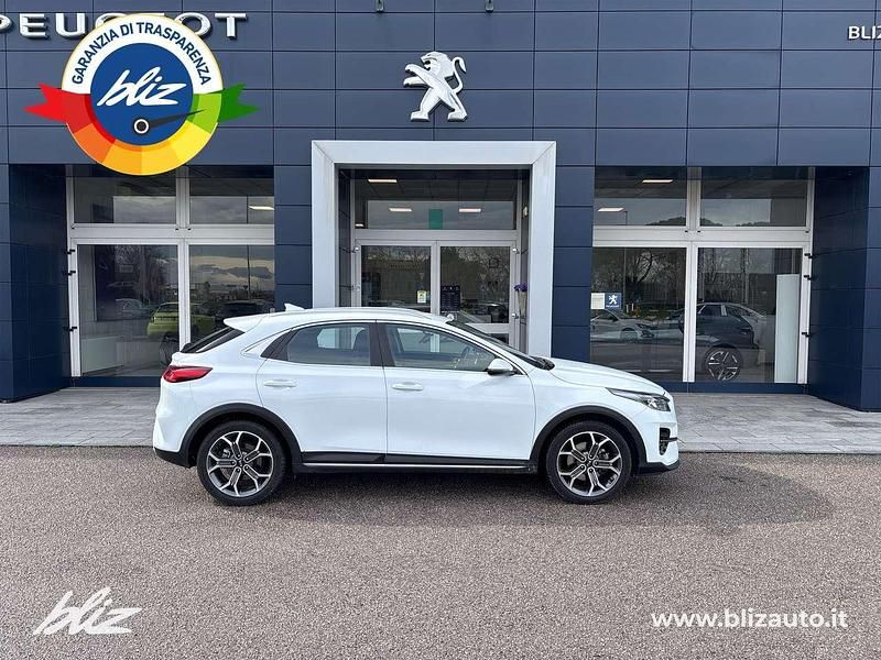 Usata Kia XCeed Style 140 CV (102 kW) 2019 Bianco SUV