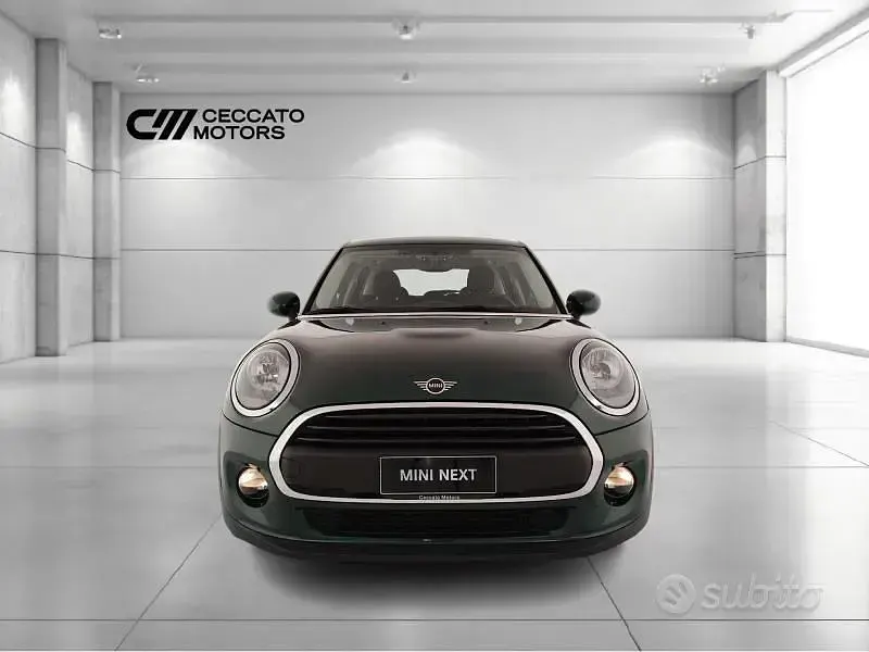 Usata Mini One D Business 95 CV (69 kW) 2019 Verde Utilitaria