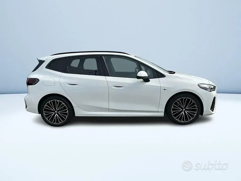 Usata BMW 218 Active Tourer M Sport 150 CV (110 kW) 2025 Bianco Monovolume