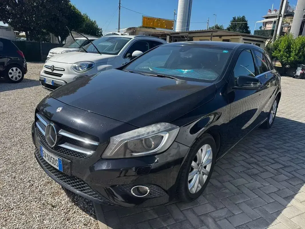 Usata Mercedes A180 Premium 109 CV (80 kW) 2013 Utilitaria