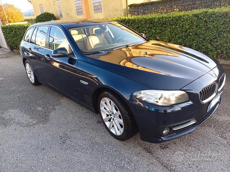 Usata BMW 520 Efficient Dynamics 2016 Blu Station wagon