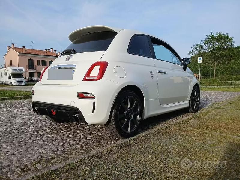 Usata Abarth 595 145 CV (106 kW) 2017 Bianco Berlina