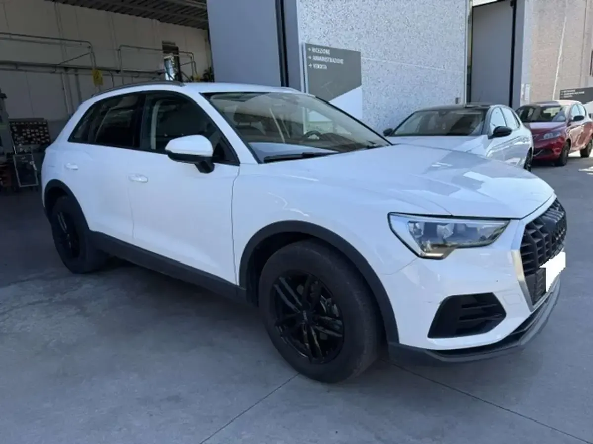 Usata Audi Q3 150 CV (110 kW) 2021 Bianco SUV