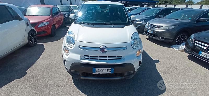 Usata Fiat 500L Trekking 85 CV (62 kW) 2014 Bianco Monovolume