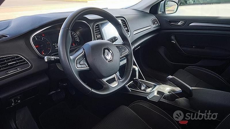 Occasion Renault Mégane GrandTour Business 115 PK (84 kW) 2022 Zwart Stationwagen