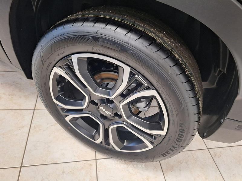 Nuova Jeep Avenger Summit 101 CV (74 kW) 2025 Nero SUV