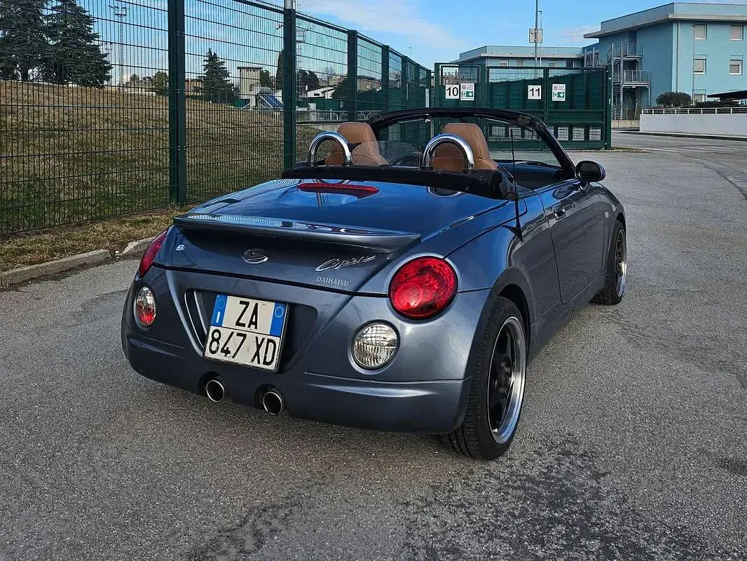 Usata Daihatsu Copen 87 CV (63 kW) 2006 Grigio Cabrio
