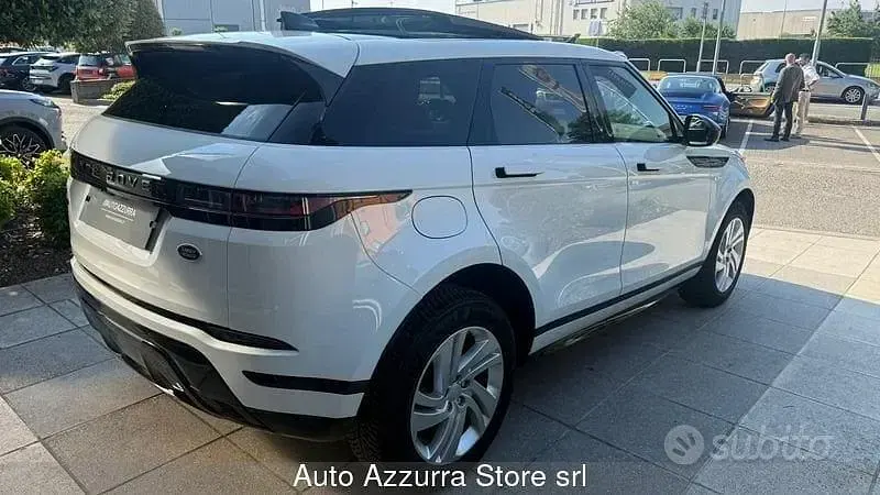 Usata Land Rover Range Rover evoque R-Dynamic 163 CV (119 kW) 2022 Bianco SUV
