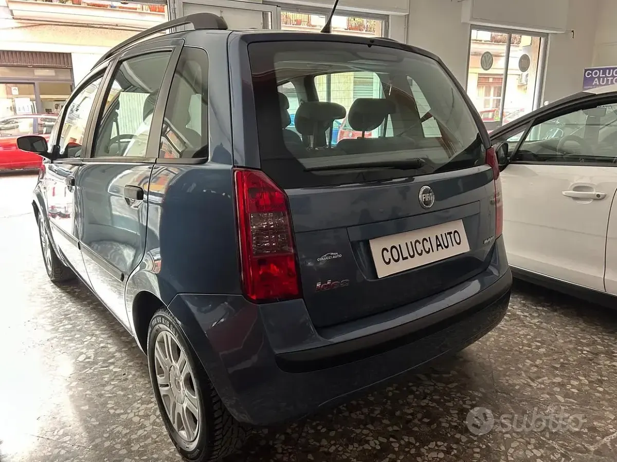 Usata Fiat Idea Emotion 101 CV (74 kW) 2005 Blu Monovolume