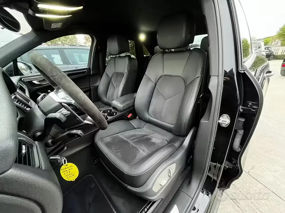 Usata Porsche Macan 250 CV (183 kW) 2015 Nero SUV
