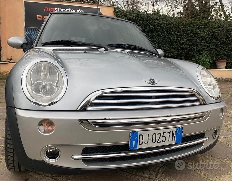 Usata Mini Cooper Cabriolet 120 CV (88 kW) 2007 Grigio Cabrio