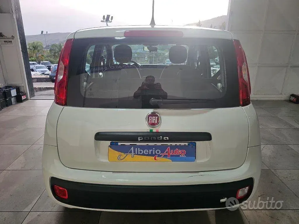 Usata Fiat Panda Easy 69 CV (50 kW) 2015 Bianco Utilitaria