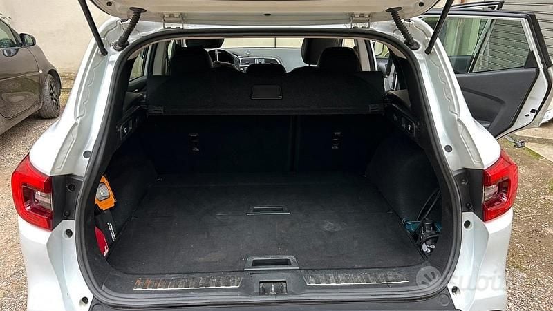 Usata Renault Kadjar Zen 131 CV (96 kW) 2015 Bianco SUV