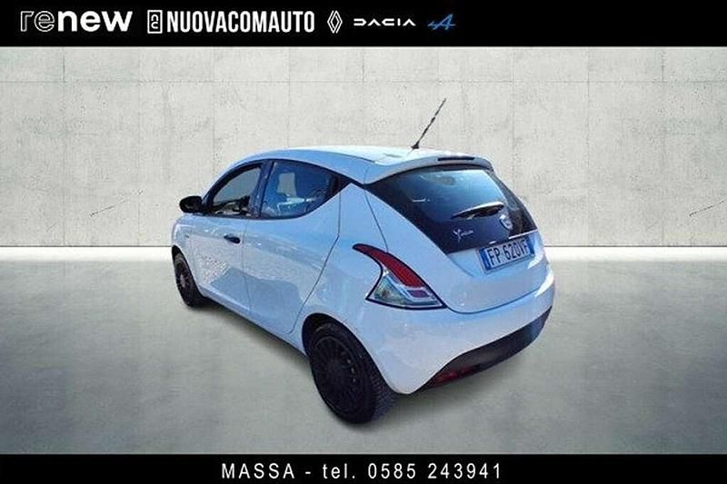Usata Lancia Ypsilon 69 CV (50 kW) 2018 Bianco Utilitaria