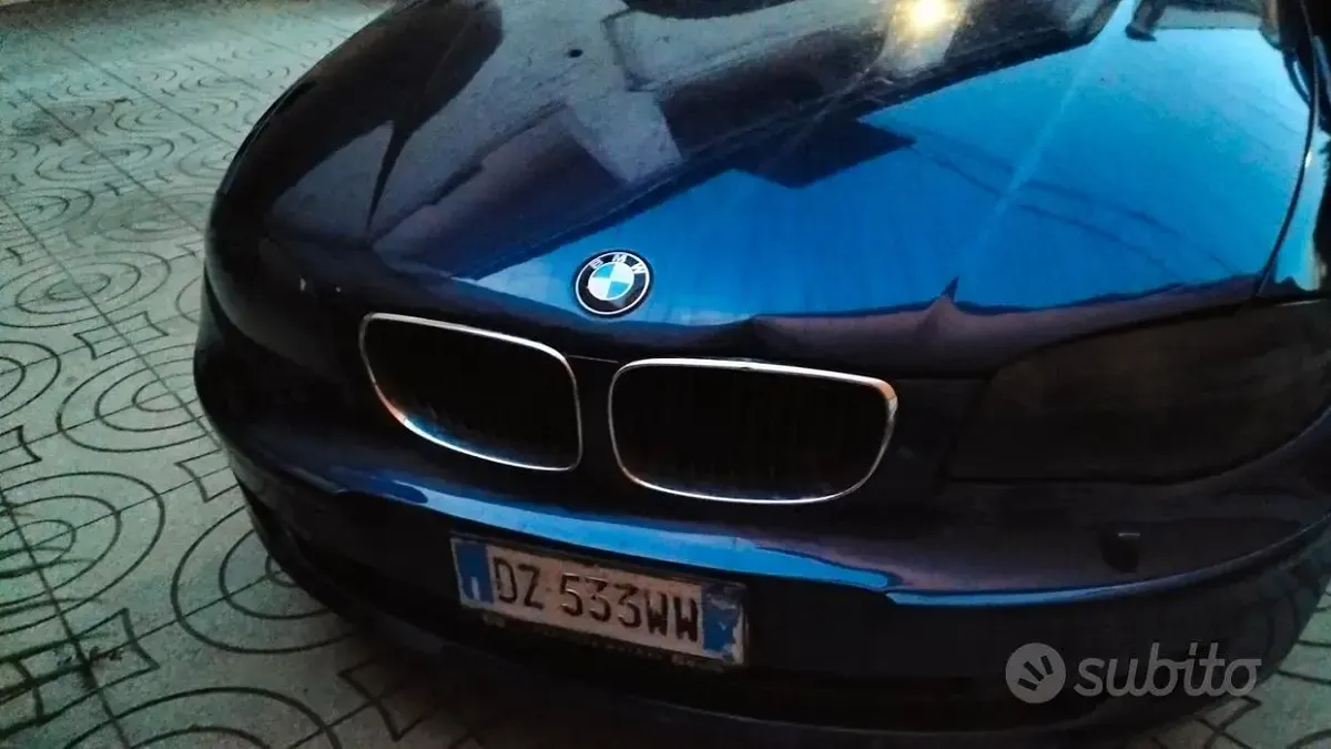 Usata BMW 116 116 CV (85 kW) 2009 Bluazzurro Utilitaria