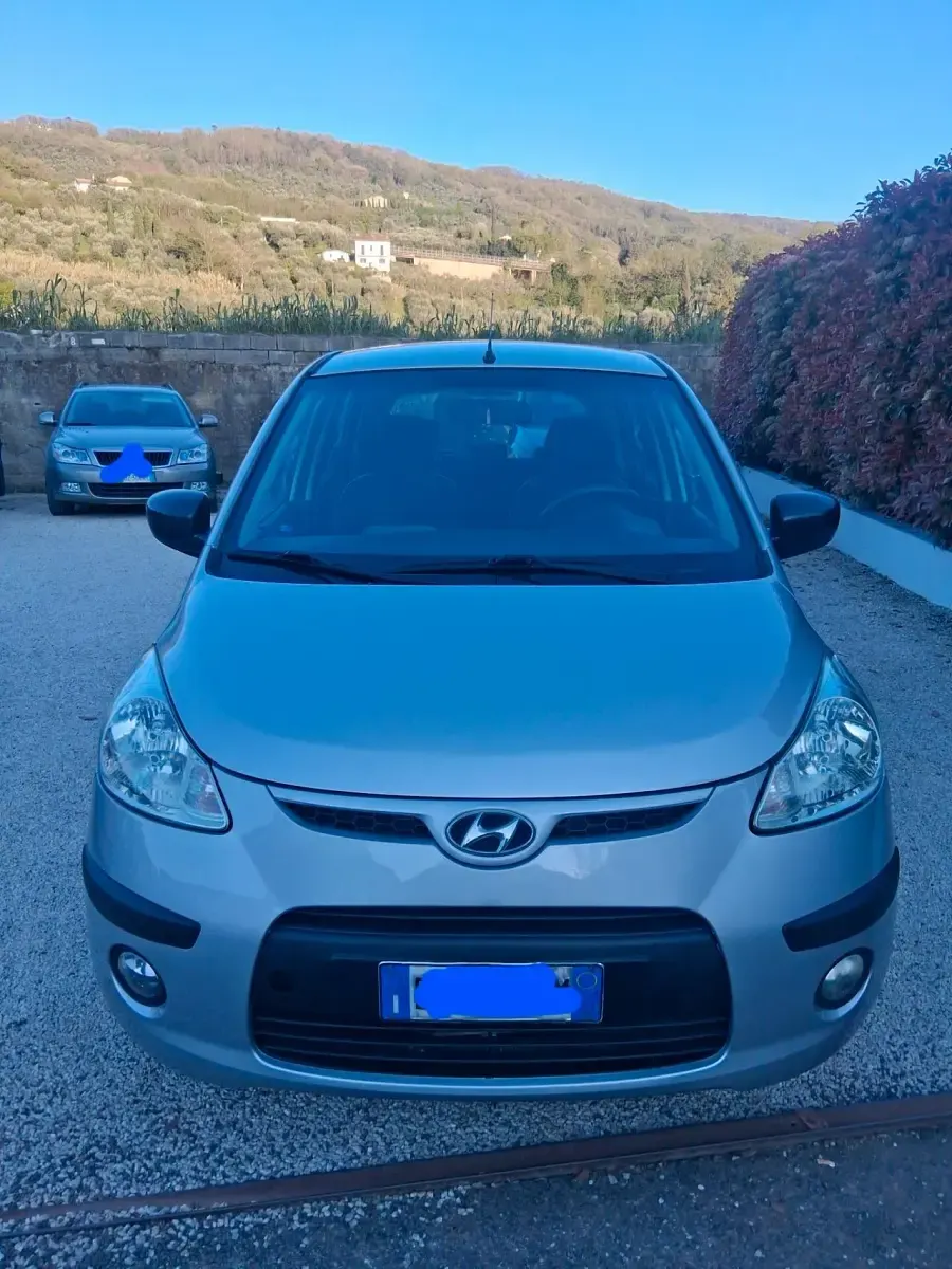 Używany Hyundai i10 Style 63 KM (46 kW) 2010 Szary Hatchback