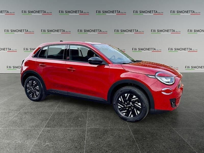Usata Fiat 600E Red 114 kW (156 CV) 2023 Rosso SUV