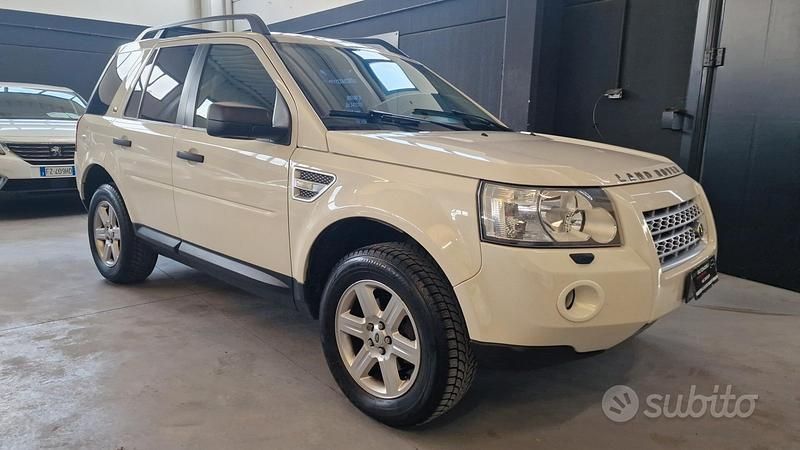 Usata Land Rover Freelander 2 HSE 160 CV (117 kW) 2008 Bianco SUV