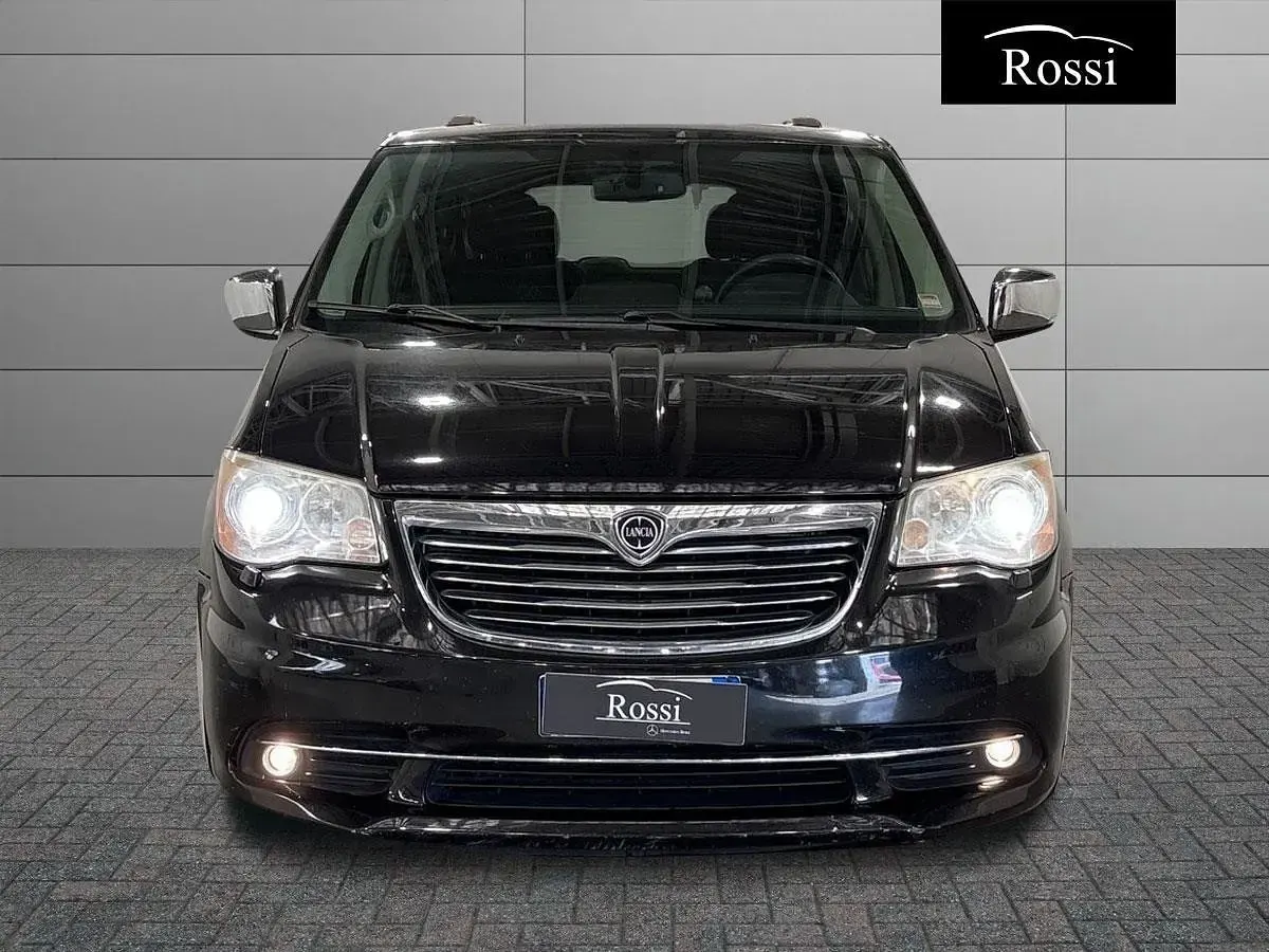 Usata Lancia Voyager Platinum 177 CV (130 kW) 2014 Monovolume