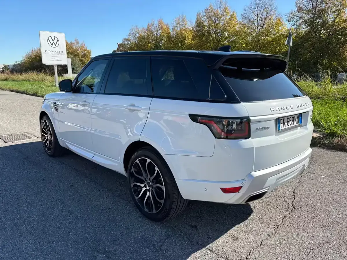 Usata Land Rover Range Rover Sport HSE Dynamic 249 CV (183 kW) 2018 Bianco SUV