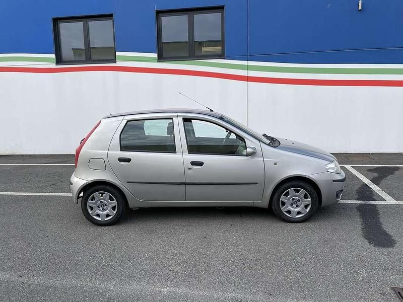 Usata Fiat Punto 60 CV (44 kW) 2005 Berlina