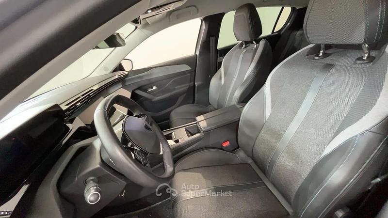 Usata Peugeot 308 Allure 131 CV (96 kW) 2022 Gray Berlina