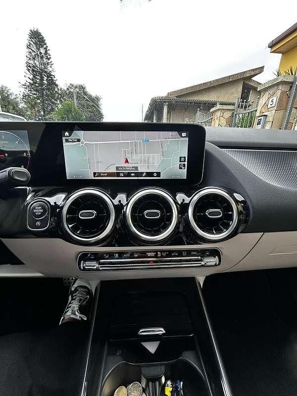 Usata Mercedes B180 Executive 116 CV (85 kW) 2020 Nero Utilitaria