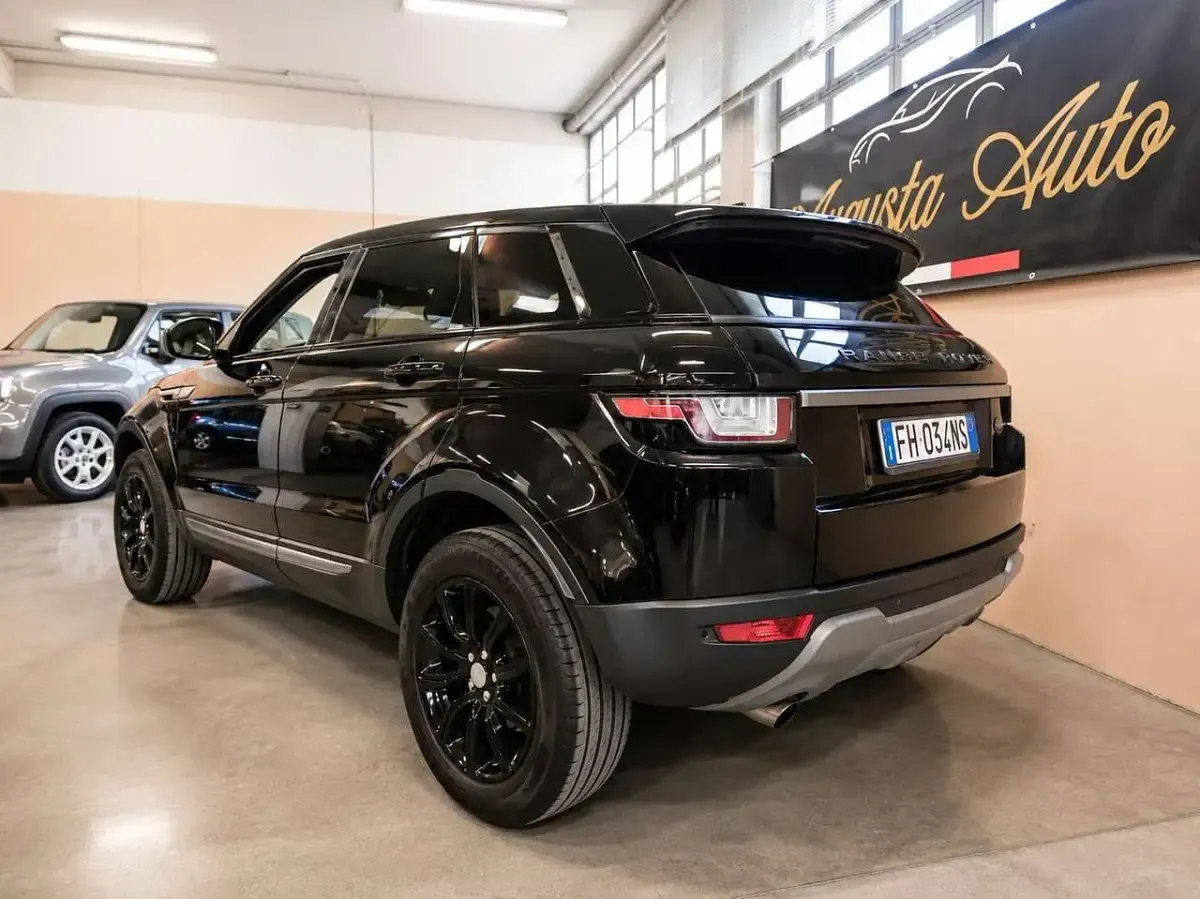 Usata Land Rover Range Rover evoque 150 CV (110 kW) 2017 Nero SUV