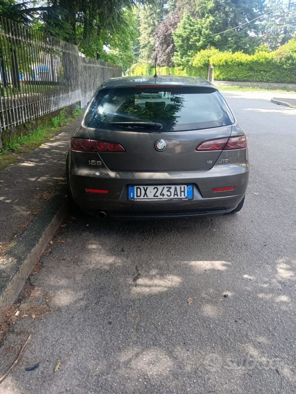 Usata Alfa Romeo 159 150 CV (110 kW) 2009 Grigio Station wagon