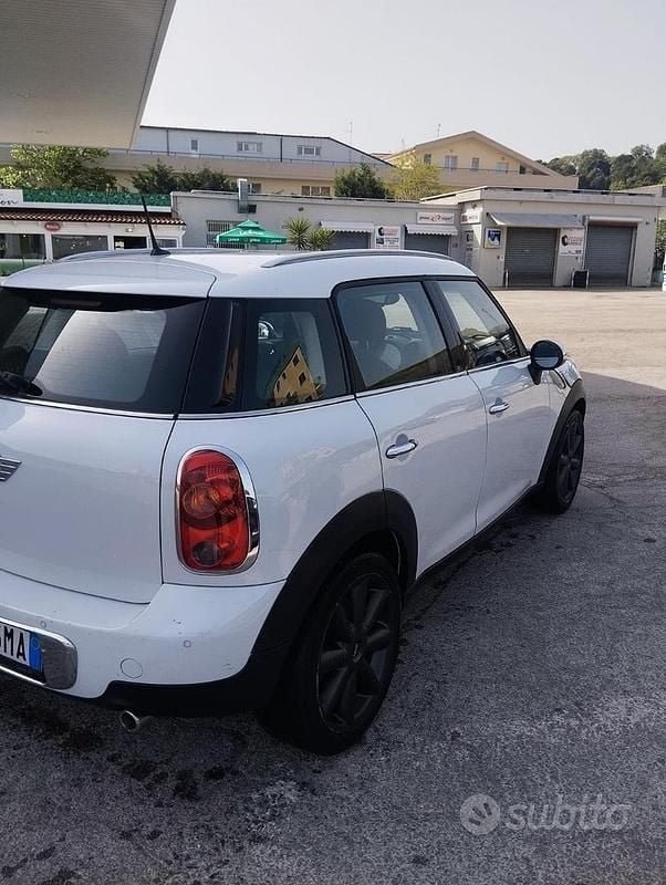 Usata Mini One D Countryman 111 CV (81 kW) 2012 Bianco SUV