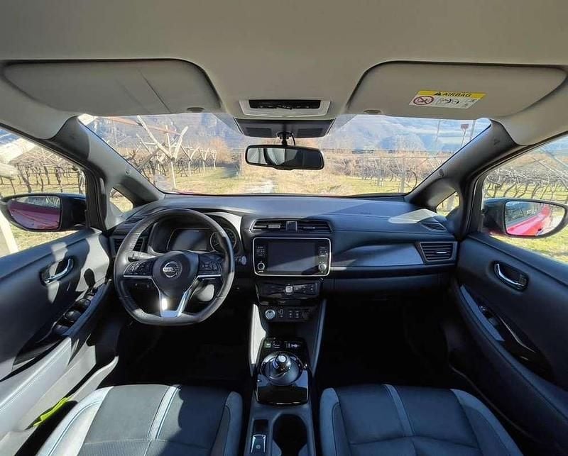 Usata Nissan Leaf Tekna 110 kW (150 CV) 2020 Utilitaria
