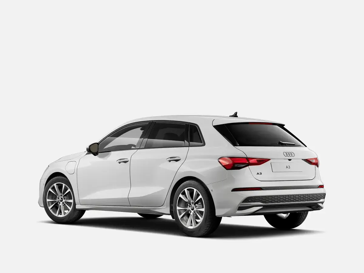 Nuova Audi A3 Sportback e-tron Business 204 CV (150 kW) 2026 Bianco arkona Utilitaria