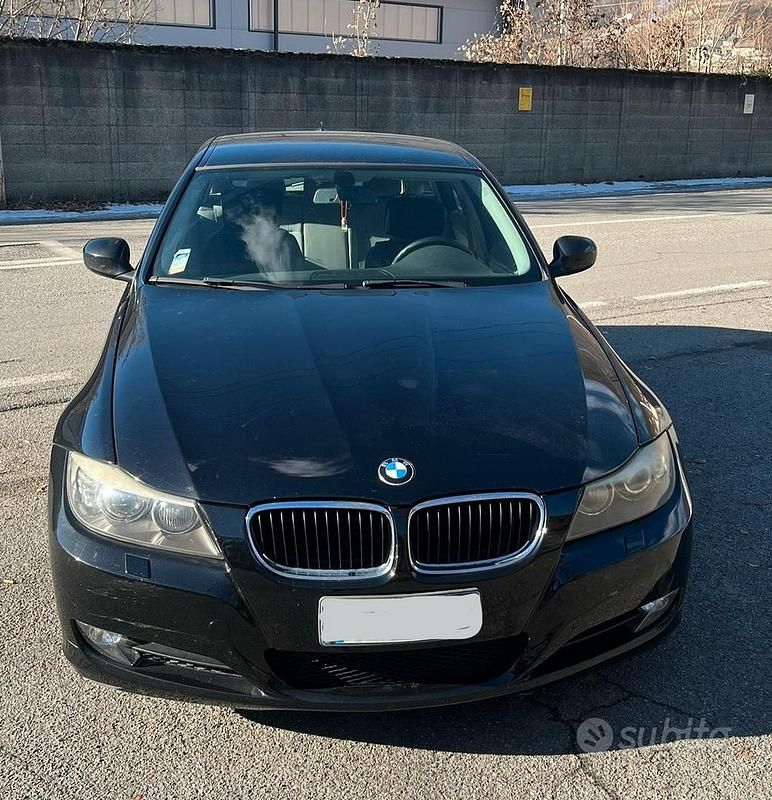 Usata BMW 320 150 CV (110 kW) 2009 Nero Station wagon