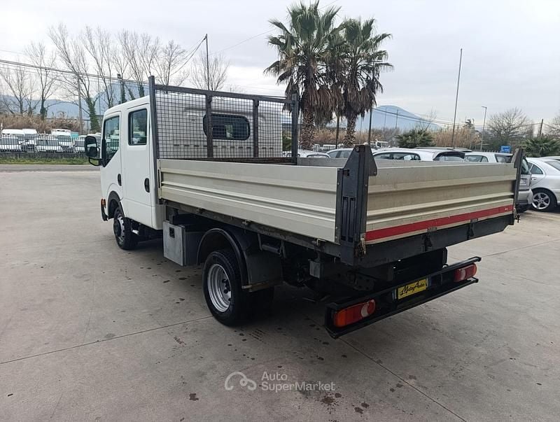 Usata Nissan Cabstar 131 CV (96 kW) 2008 Bianco Pick-up