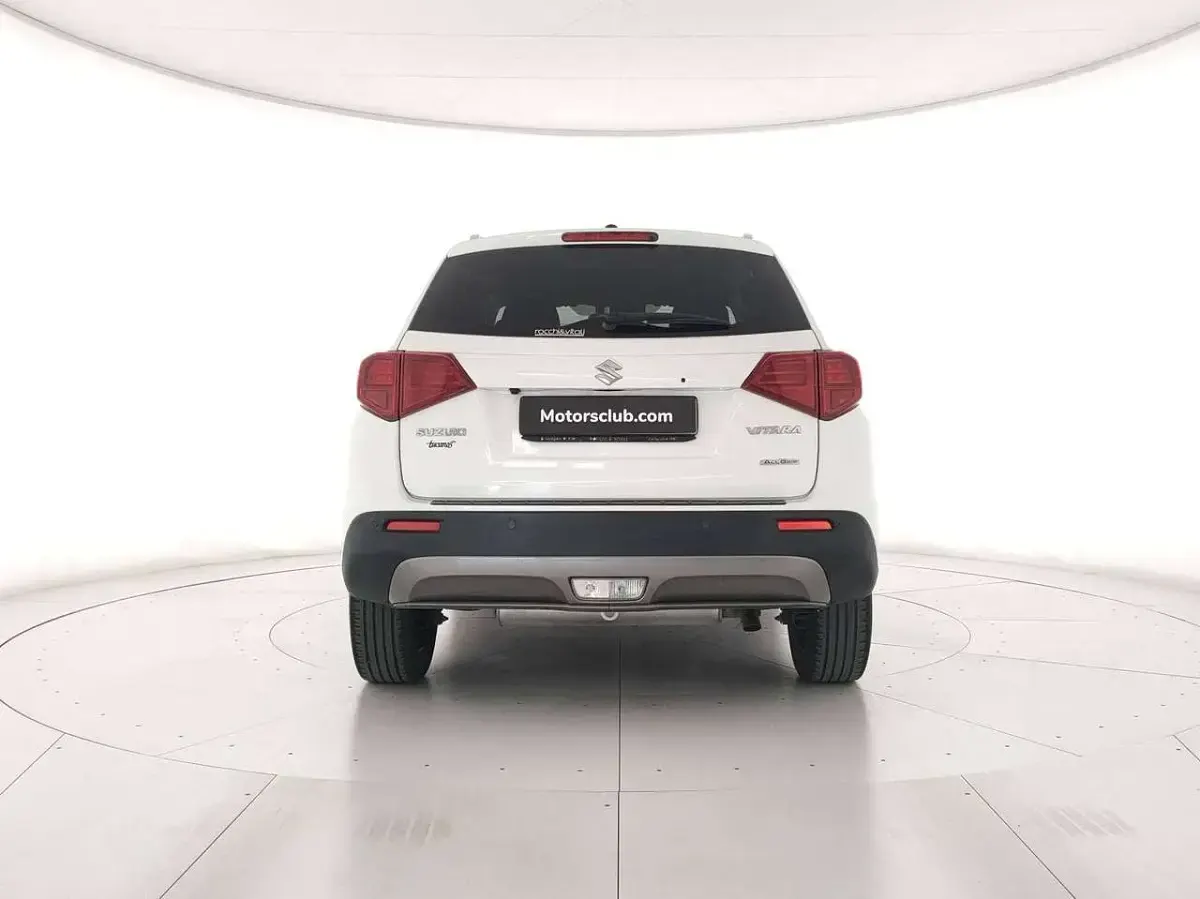 Usata Suzuki Vitara 140 CV (102 kW) 2019 Bianco SUV