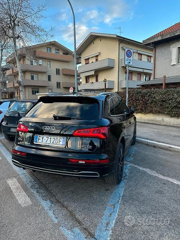 Usata Audi Q5 Ambiente 190 CV (139 kW) 2019 Nero SUV