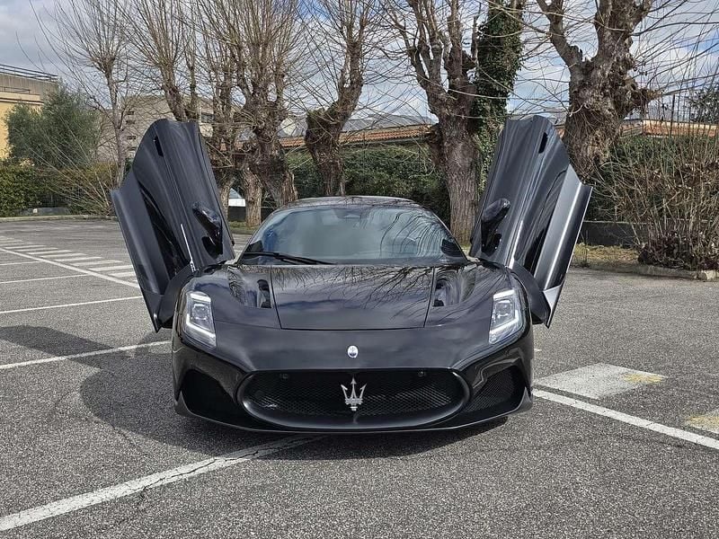 Usata Maserati MC20 630 CV (463 kW) 2023 Nero Coupé
