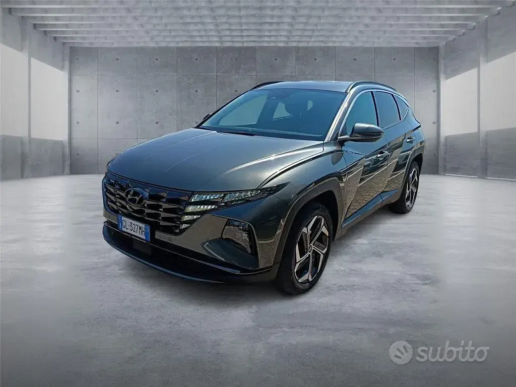 Usata Hyundai Tucson 179 CV (131 kW) 2022 Grigio SUV
