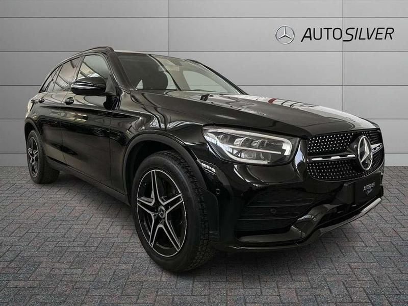 Usata Mercedes GLC220 Premium 194 CV (142 kW) 2020 Nero / pastello SUV