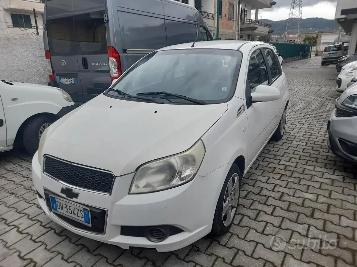 Usata Chevrolet Aveo LS 84 CV (61 kW) 2009 Bianco Berlina